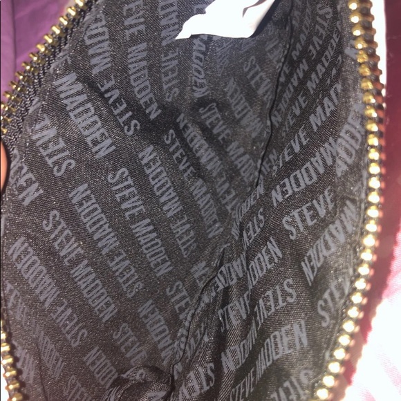 Wristlet / Wallet - Picture 3 of 3